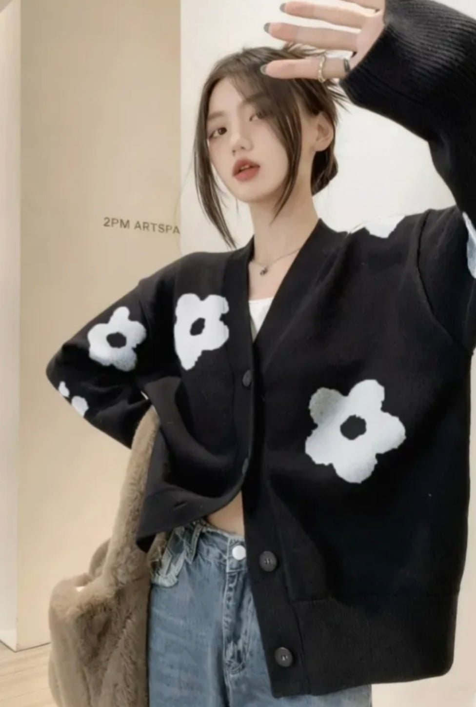 Black Floral Buttoned Cardigan