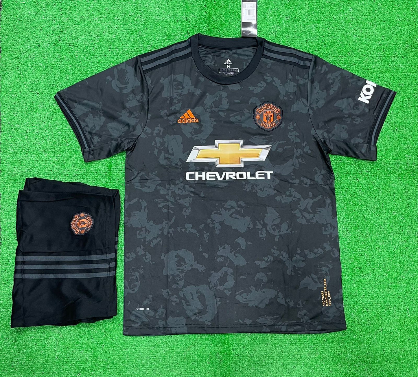 Manchester United 2019-20 Third Retro Jersey