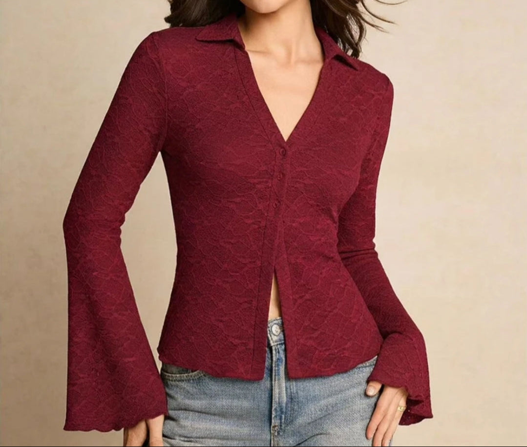 Elegant Scalloped Hem Bell Sleeve Lace Blouse