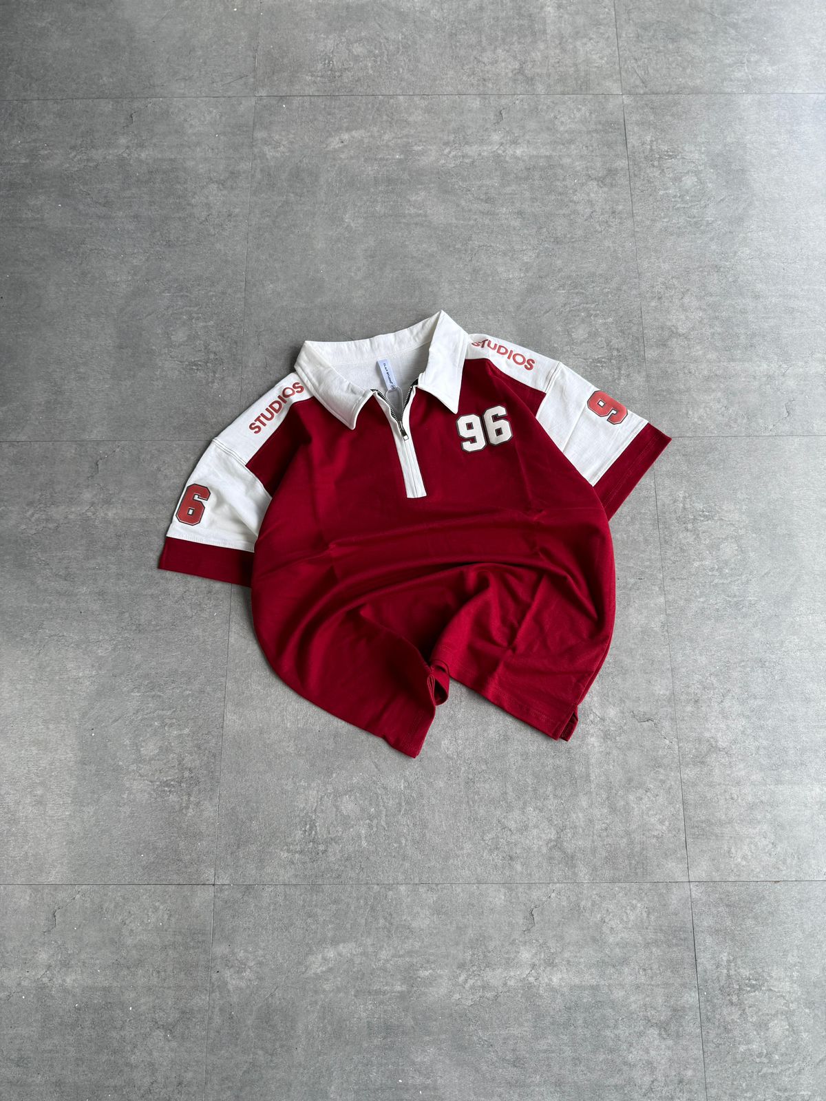 Oversized Fivesleeve Collar T-Shirt